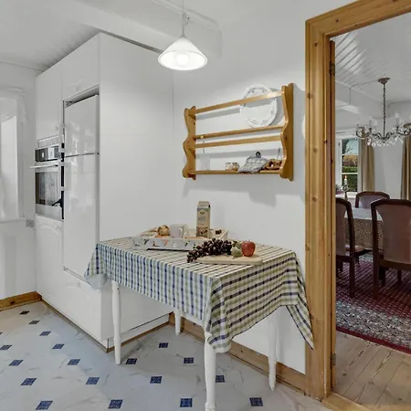 Two-bedroom In Holiday home